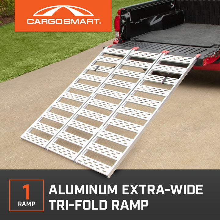 Tri-Fold Ramp with Treads โ CargoSmart LLC